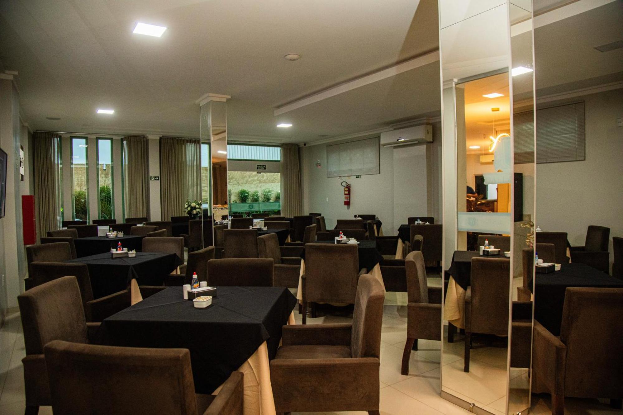 Dallas Hotel Premium Altamira  Exterior photo