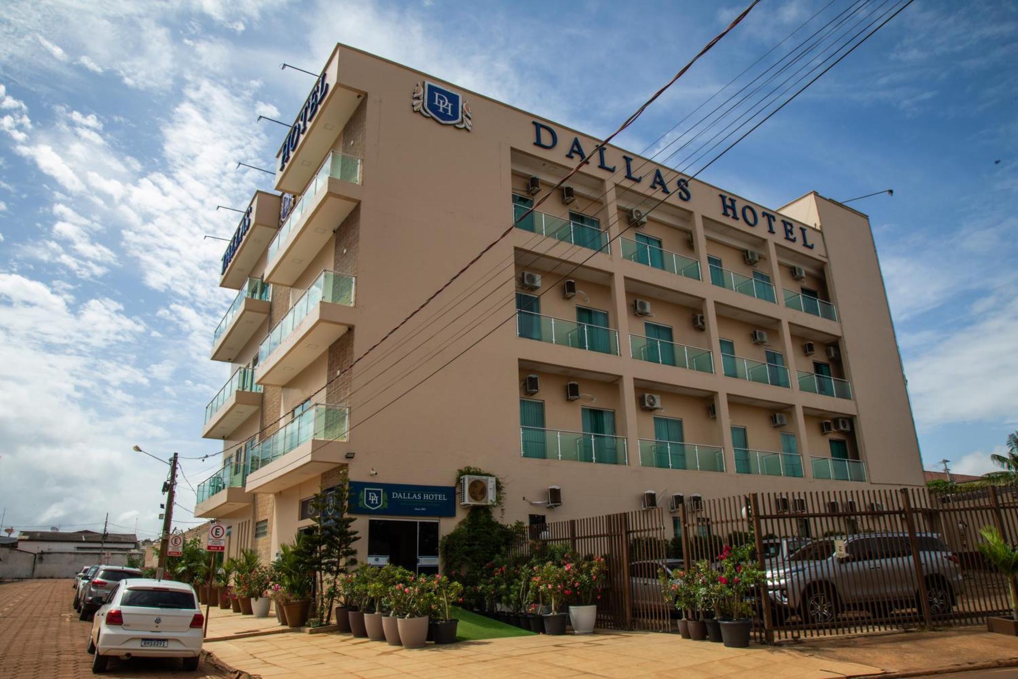 Dallas Hotel Premium Altamira  Exterior photo
