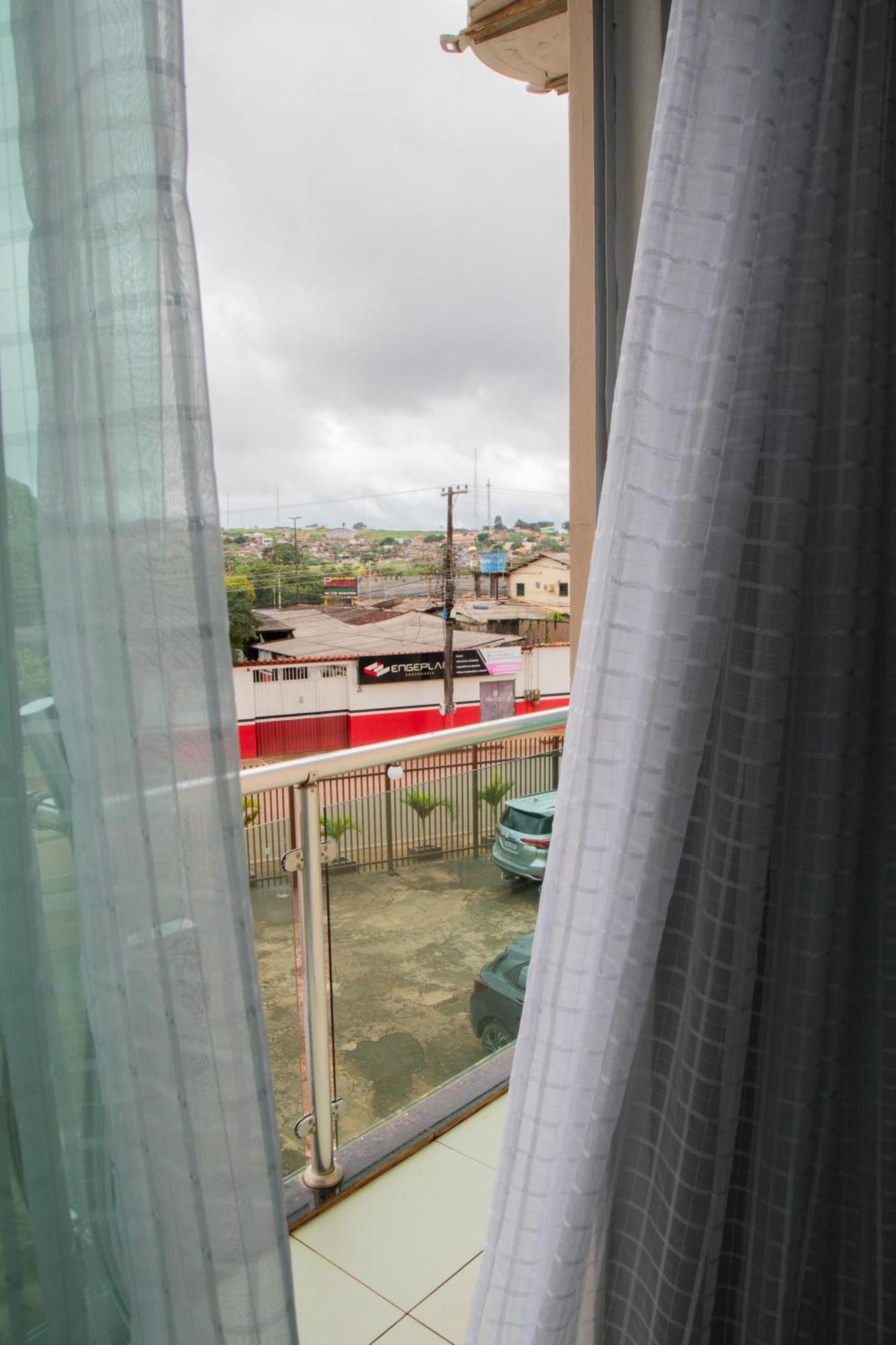 Dallas Hotel Premium Altamira  Exterior photo